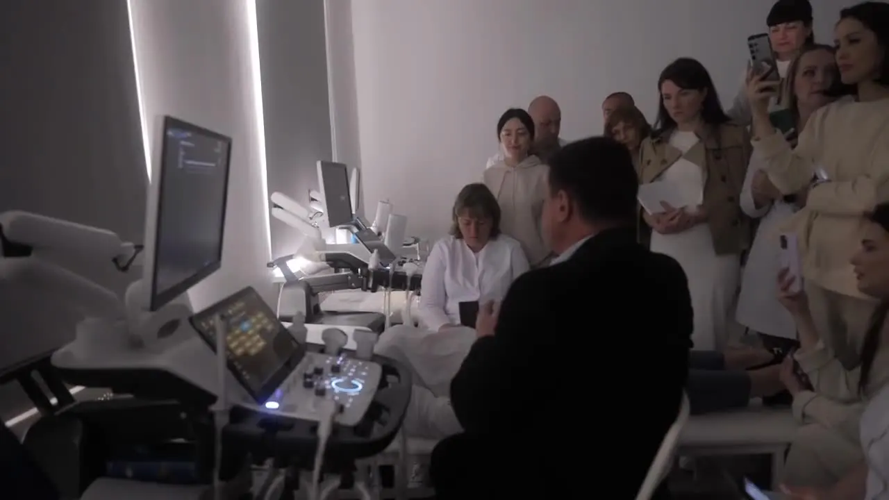 Превью: Стеатометрия и эластометрия: практика на сканере Samsung V8